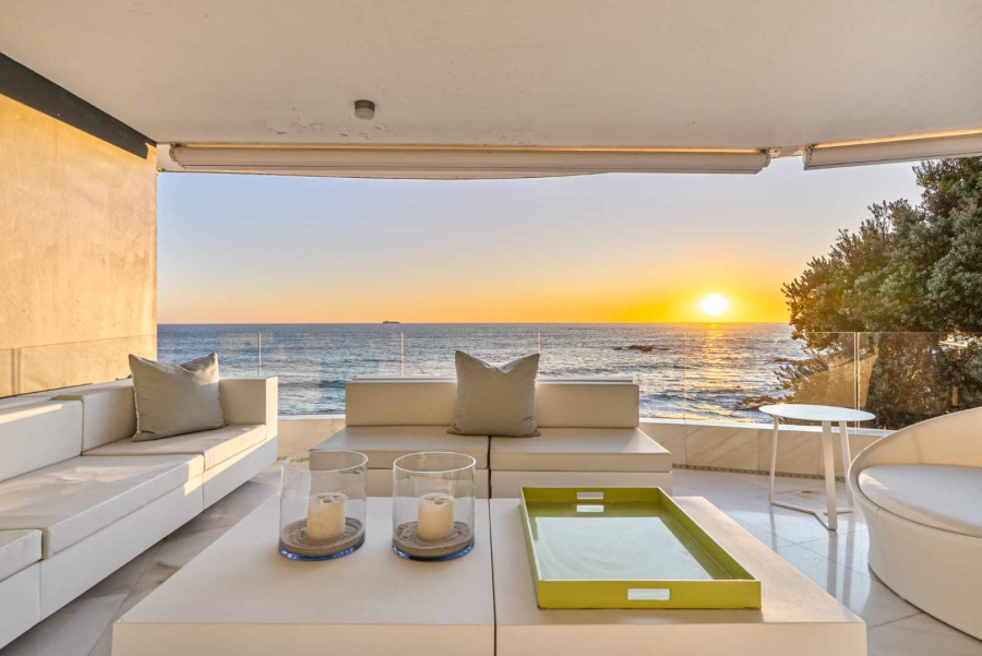 4 Bedroom Property for Sale in Clifton Western Cape